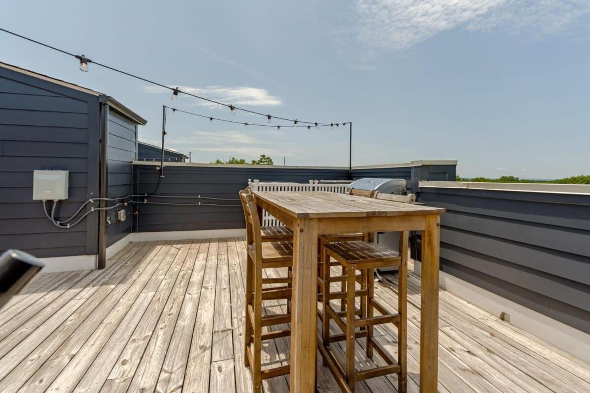 Carrie Underwood'S East Side Rooftop Game Room Nashville Eksteriør billede